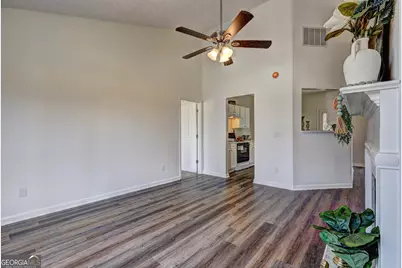 8106 Wynfield Drive, Jonesboro, GA 30238 - Photo 6