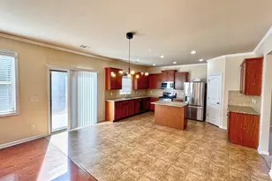 402 Sweetwood Ct, Lagrange, GA 30241 - Photo 4