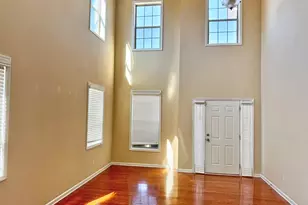 402 Sweetwood Ct, Lagrange, GA 30241 - Photo 6