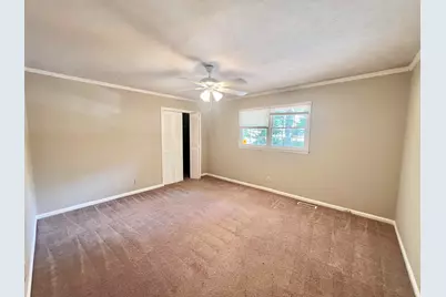 300 Springdale Drive, Lagrange, GA 30240 - Photo 8