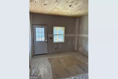 312 Hillshore Court, Lavonia, GA 30553 - Photo 10