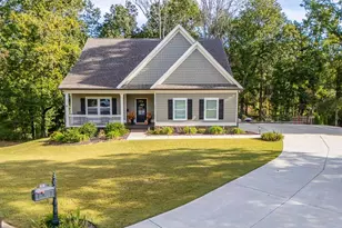 108 Albright Ct, Commerce, GA 30529 - Photo 2