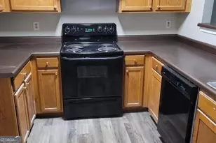 1175 Maple Valley Ct, Union City, GA 30291 - Photo 12