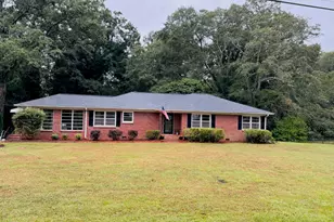 410 Sunset Cir, Forsyth, GA 31029 - Photo 1