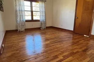 410 Sunset Cir, Forsyth, GA 31029 - Photo 2