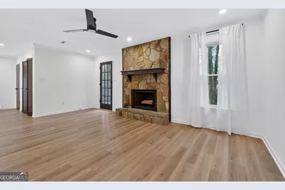 7281 Fernwood Drive, Riverdale, GA 30296 - Photo 8
