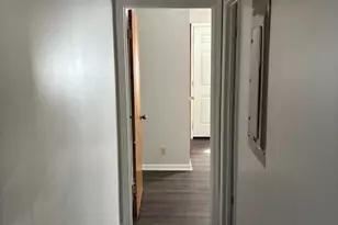 421 W King Ave, Kingsland, GA 31548 - Photo 4