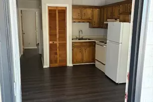 421 W King Ave, Kingsland, GA 31548 - Photo 2