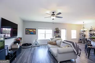 131 Battalion Ln, Hinesville, GA 31313 - Photo 4