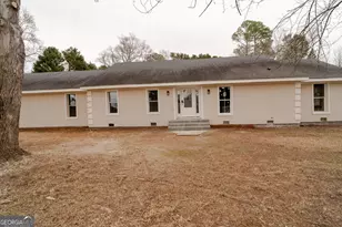 618 Westview Dr, Fort Valley, GA 31030 - Photo 2