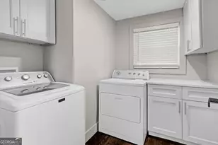 1887 Shalimar Dr NE, Atlanta, GA 30345 - Photo 8