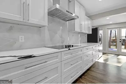 1887 Shalimar Drive NE, Atlanta, GA 30345 - Photo 6