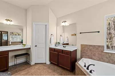 1092 Park Hollow Lane, Lawrenceville, GA 30043 - Photo 28