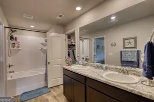 214 Woodlands Dr, Jackson, GA 30233 - Photo 28