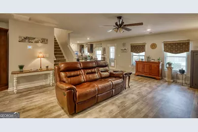 214 Woodlands Drive, Jackson, GA 30233 - Photo 8