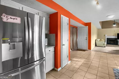 3255 Hunters Crossing Point, Stonecrest, GA 30019 - Photo 8