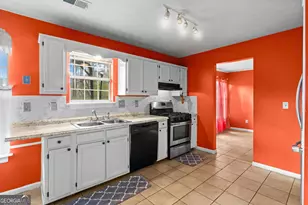 3255 Hunters Crossing Point, Stonecrest, GA 30019 - Photo 4