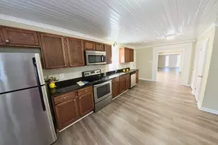 1921 Atlanta Hwy, Bogart, GA 30622 - Photo 4