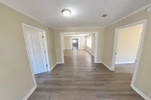 1921 Atlanta Hwy, Bogart, GA 30622 - Photo 2