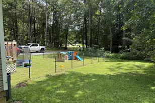 40 Cherokee Cir, Buchanan, GA 30113 - Photo 4