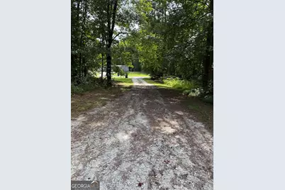 40 Cherokee Circle, Buchanan, GA 30113 - Photo 2