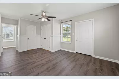 261 Lagrange Street, Newnan, GA 30263 - Photo 18