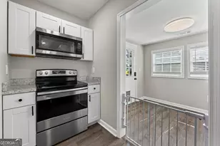 261 Lagrange St, Newnan, GA 30263 - Photo 8