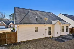 25 Pacific Ave, Sharpsburg, GA 30277 - Photo 42