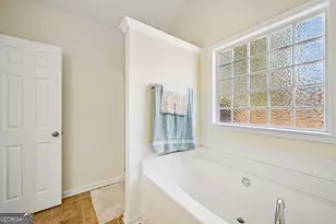 25 Pacific Ave, Sharpsburg, GA 30277 - Photo 22