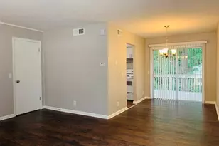 1069 Laurel Ln NW, Conyers, GA 30012 - Photo 6