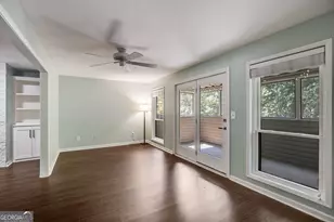 807 Wynnes Ridge Cir SE, Marietta, GA 30067 - Photo 8