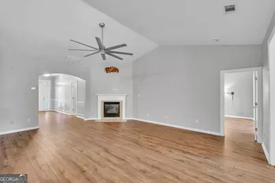 102 Fairways Court, Macon, GA 31220 - Photo 10