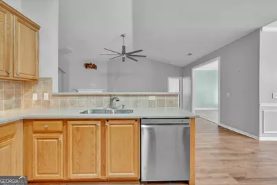 102 Fairways Court, Macon, GA 31220 - Photo 16