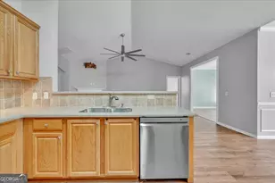 102 Fairways Ct, Macon, GA 31220 - Photo 16