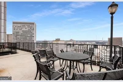 32 Peachtree #1705, Atlanta, GA 30303 - Photo 4