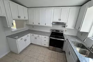 101 Royal Cir, Kingsland, GA 31548 - Photo 8