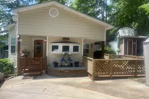 32 Yogi Bear Blvd, Cleveland, GA 30528 - Photo 1