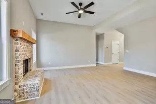 35 Oak Rd, Locust Grove, GA 30248 - Photo 10