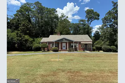 998 Highland Circle SE, Conyers, GA 30012 - Photo 1