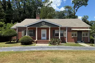 998 Highland Cir SE, Conyers, GA 30012 - Photo 2