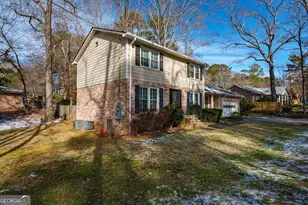 196 Avalon Dr, Athens, GA 30606 - Photo 4