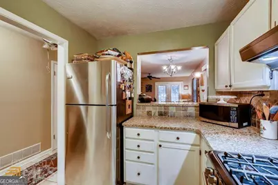 2515 Skyland Trail NE, Brookhaven, GA 30319 - Photo 10