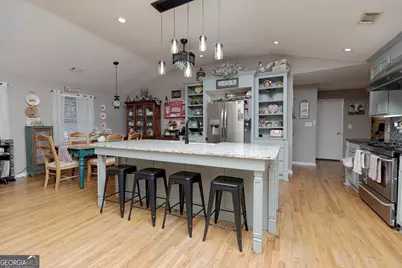 210 Granada Terrace, Warner Robins, GA 31088 - Photo 12