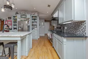 210 Granada Terrace, Warner Robins, GA 31088 - Photo 18