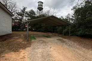 392 S Cherokee Rd, Social Circle, GA 30025 - Photo 16