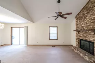 113 Oxford Square, Carrollton, GA 30117 - Photo 6