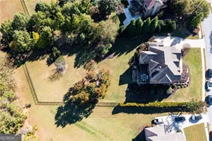 4526 Meadowland Way, Flowery Branch, GA 30542 - Photo 2