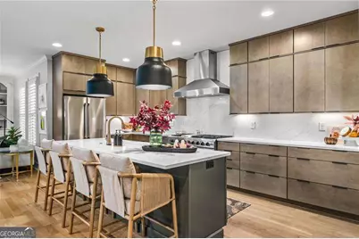 4526 Meadowland Way, Flowery Branch, GA 30542 - Photo 6