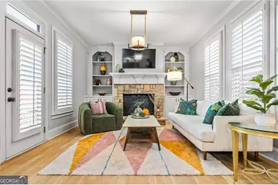 4526 Meadowland Way, Flowery Branch, GA 30542 - Photo 12