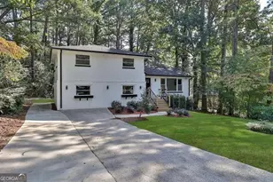 1770 Austin Dr, Decatur, GA 30032 - Photo 1